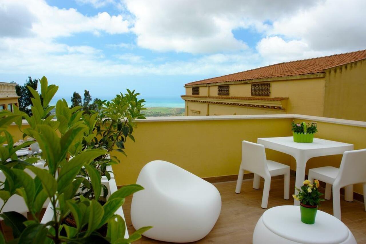 Dimora Del Viale Bed & Breakfast Agrigento Exterior photo