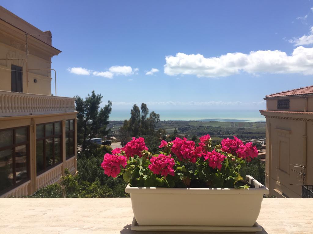 Dimora Del Viale Bed & Breakfast Agrigento Exterior photo